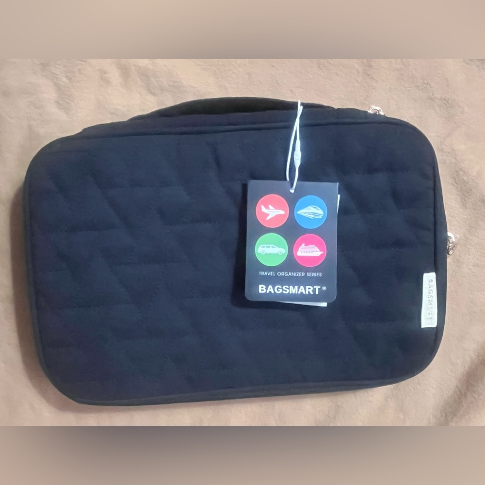 Bagsmart Brand Travel Bag, NWT